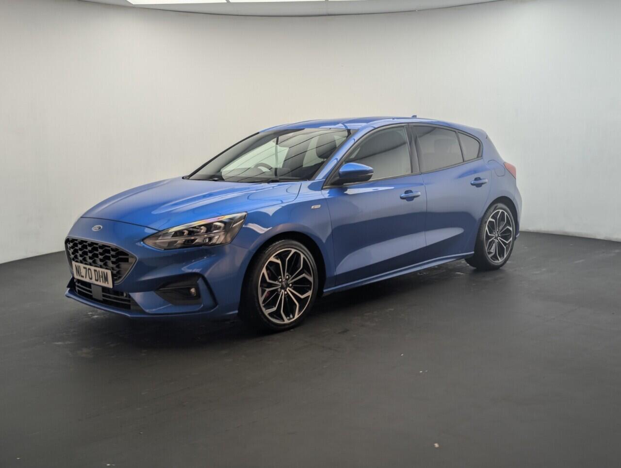 Used Ford Focus 2021 for sale - 76422930: Photo 4