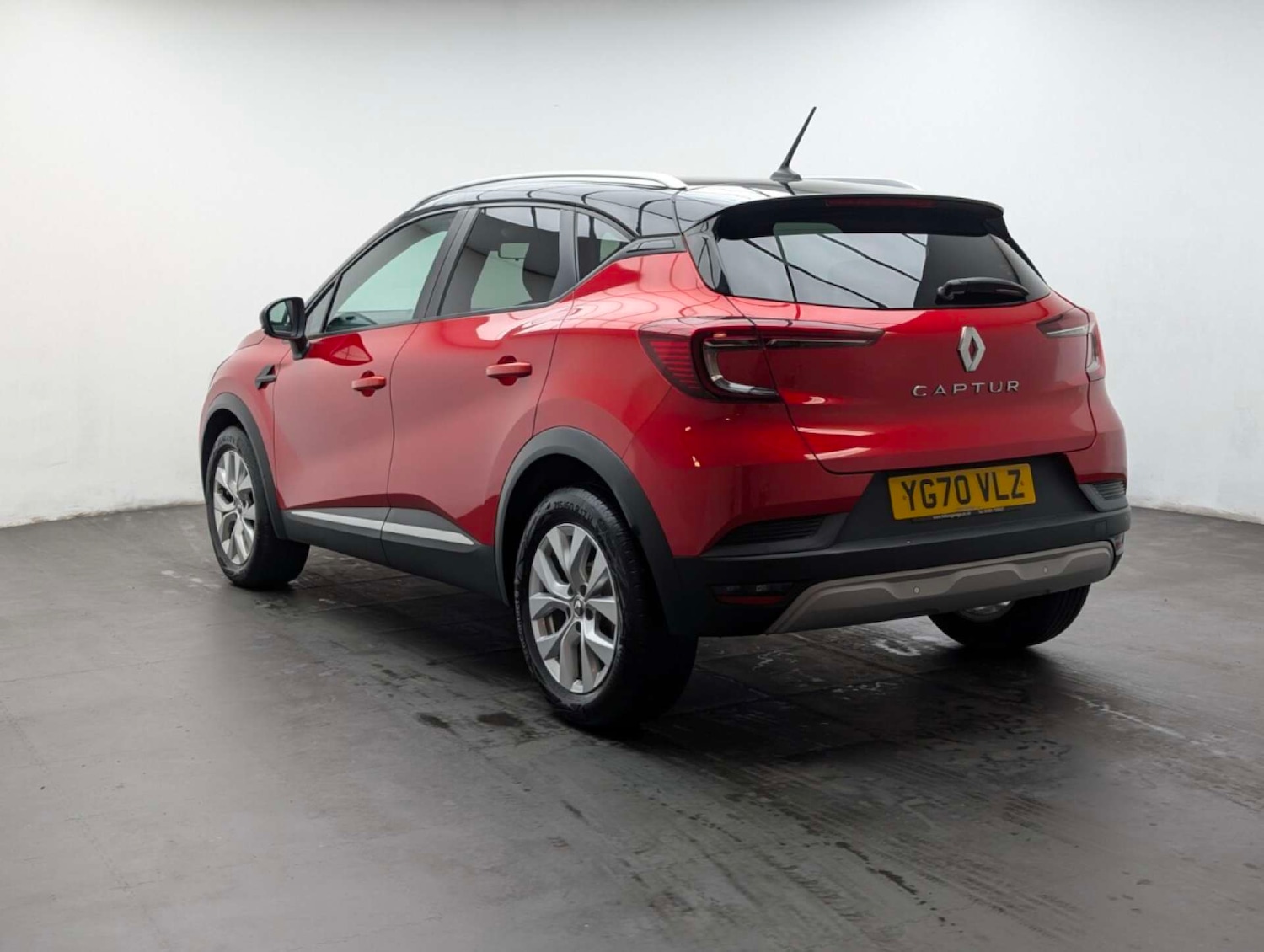 Used Renault Captur 2020 for sale - 77766876: Photo 11
