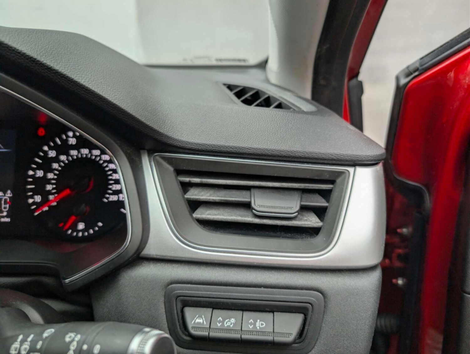 Used Renault Captur 2020 for sale - 77766876: Photo 26