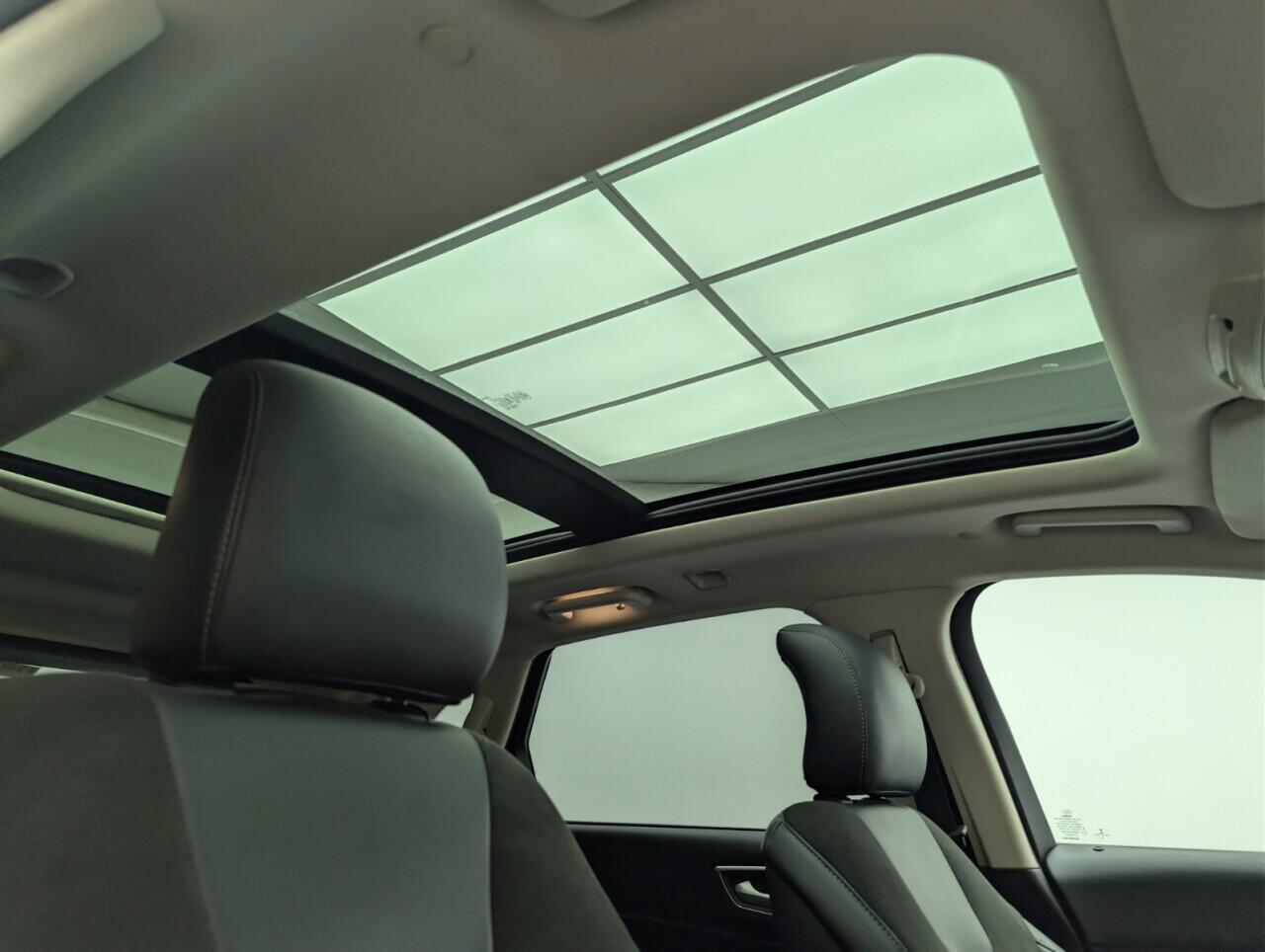 Used Ford Edge 2017 for sale - 76423030: Photo 36