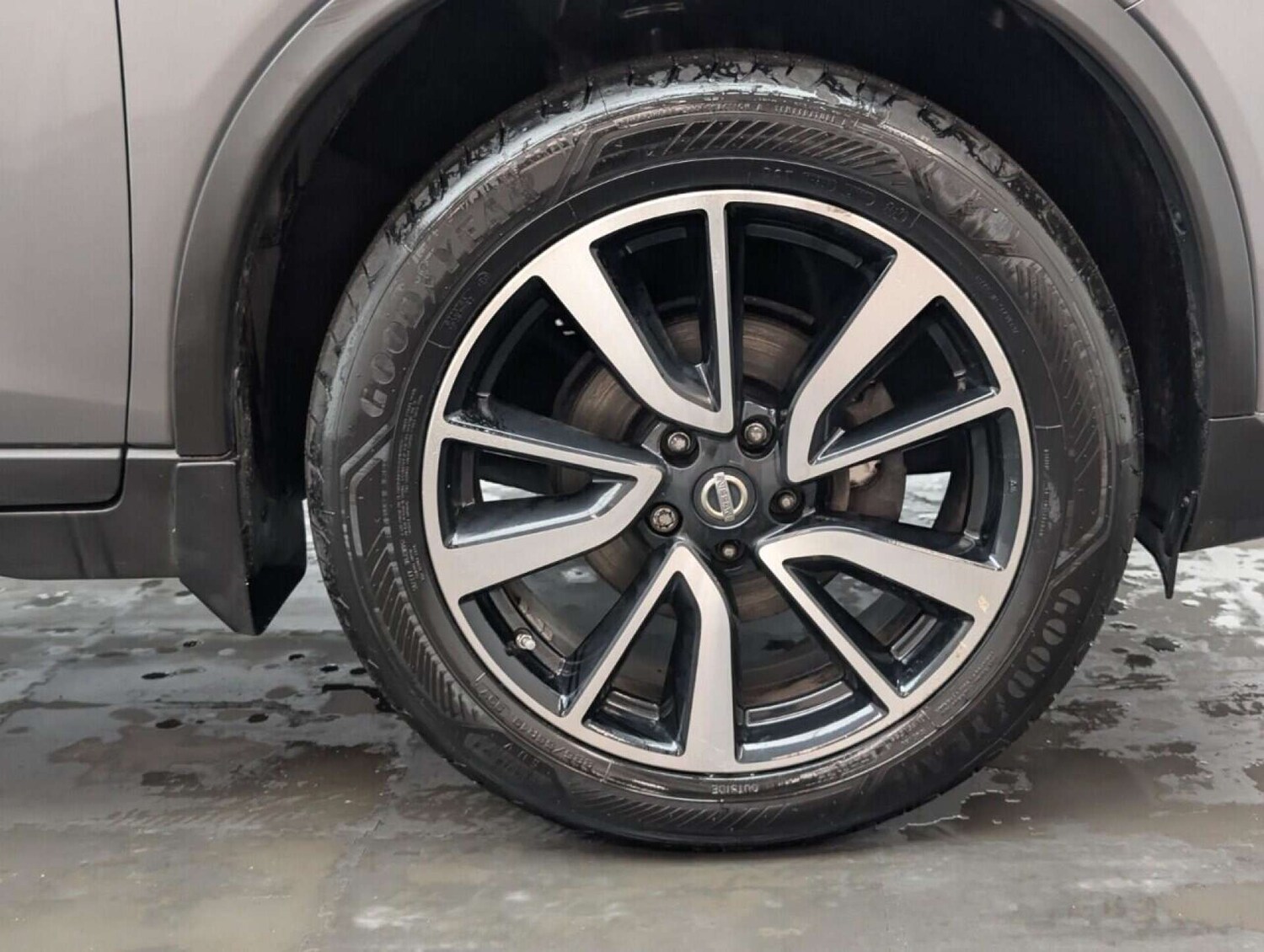 Used Nissan X-Trail 2015 for sale - 77714845: Photo 10