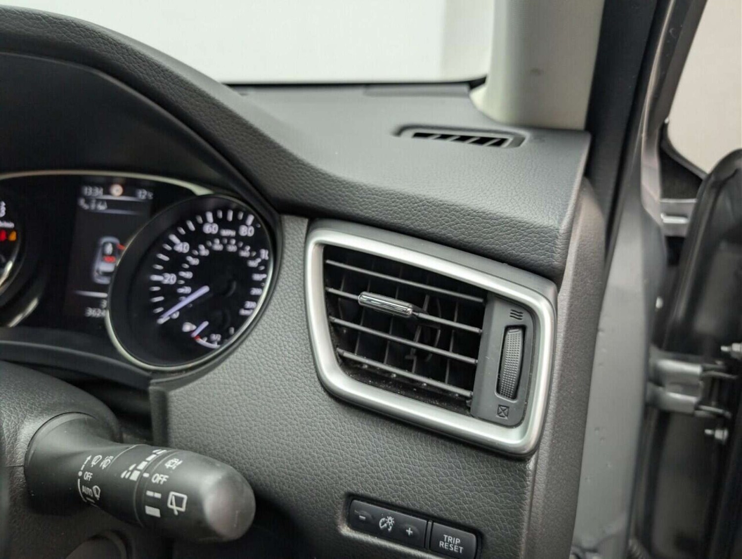 Used Nissan X-Trail 2015 for sale - 77714845: Photo 19