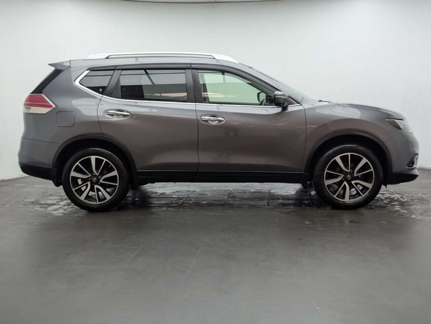 Used Nissan X-Trail 2015 for sale - 77714845: Photo 9