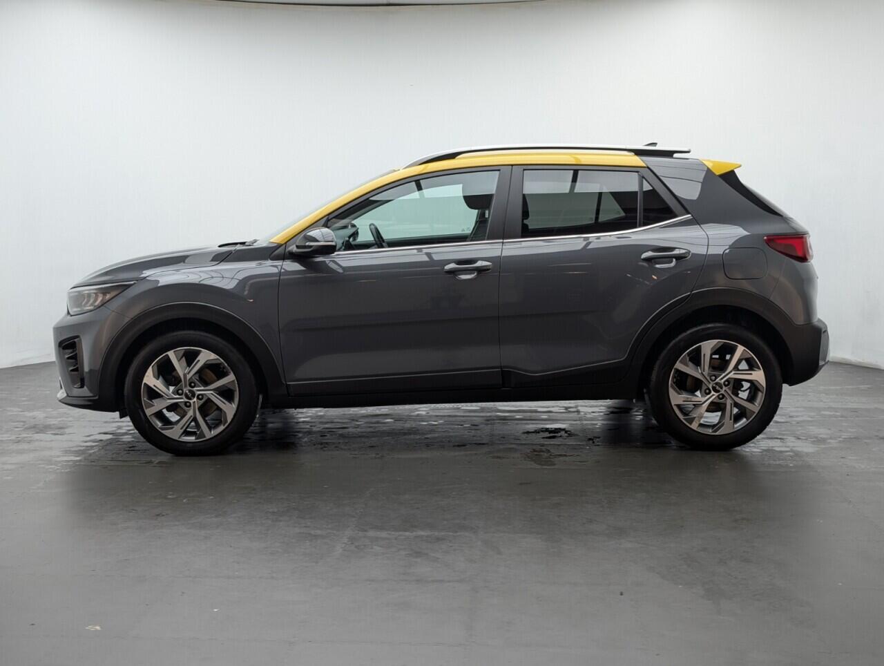 Used Kia Stonic 2022 for sale - 76423512: Photo 5