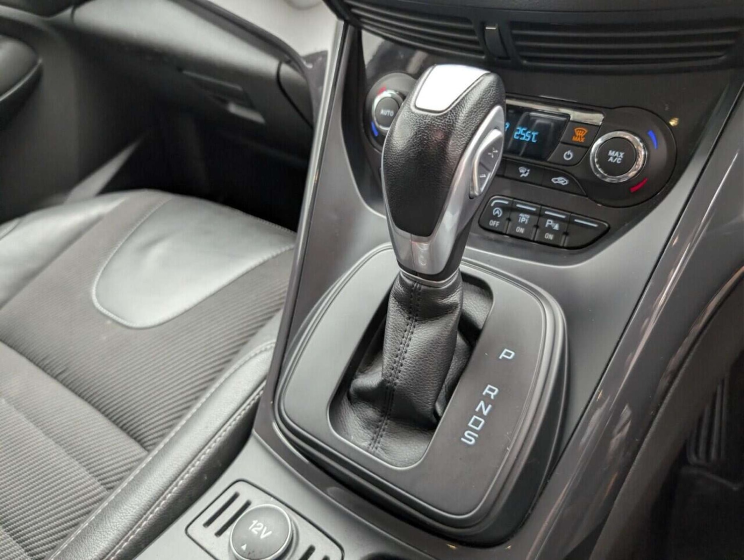 Used Ford Kuga 2016 for sale - 77713914: Photo 17