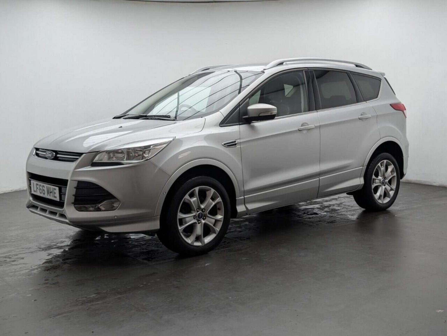 Used Ford Kuga 2016 for sale - 77713914: Photo 4