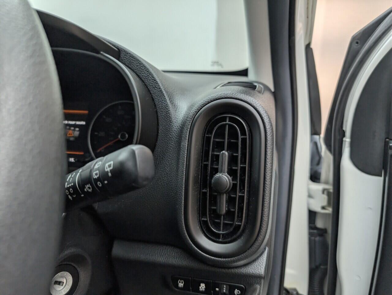 Used Kia Picanto 2023 for sale - 77091643: Photo 19