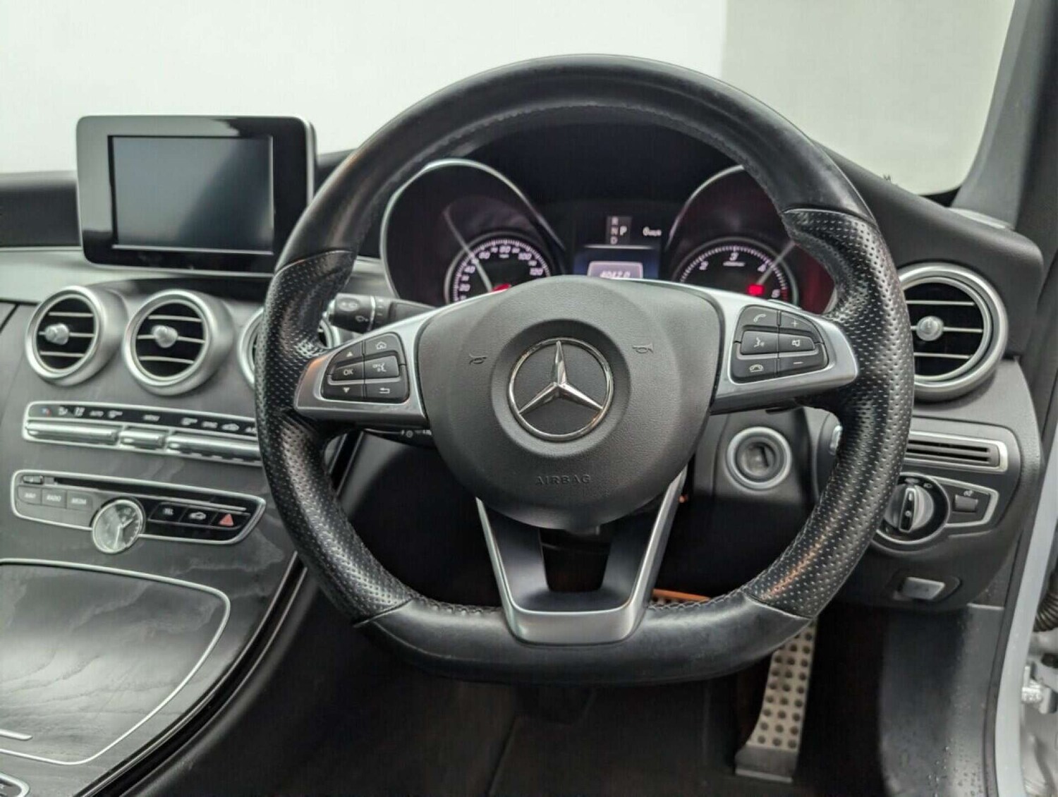 Used Mercedes-Benz C Class 2016 for sale - 77714930: Photo 20