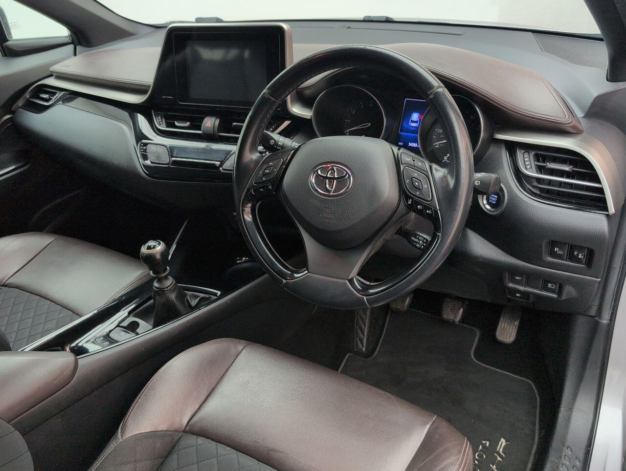 Used Toyota C-HR 2018 for sale - 76801466: Photo 11