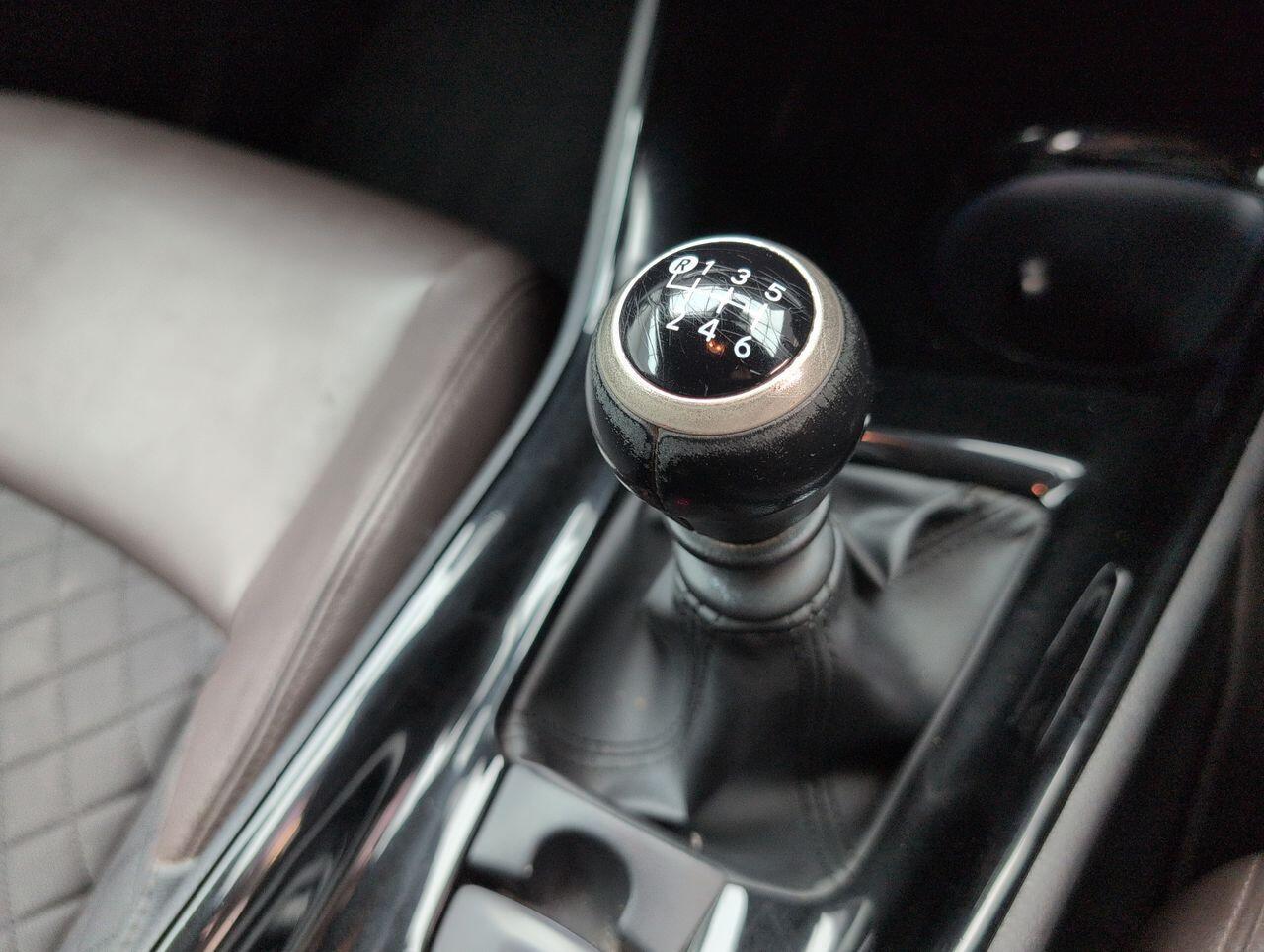 Used Toyota C-HR 2018 for sale - 76801466: Photo 17