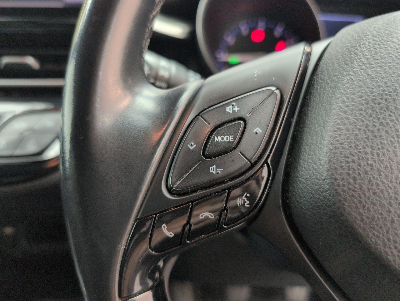 Used Toyota C-HR 2018 for sale - 76801466: Photo 19