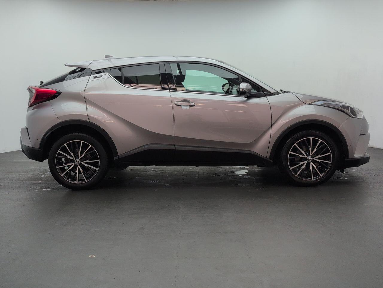 Used Toyota C-HR 2018 for sale - 76801466: Photo 9