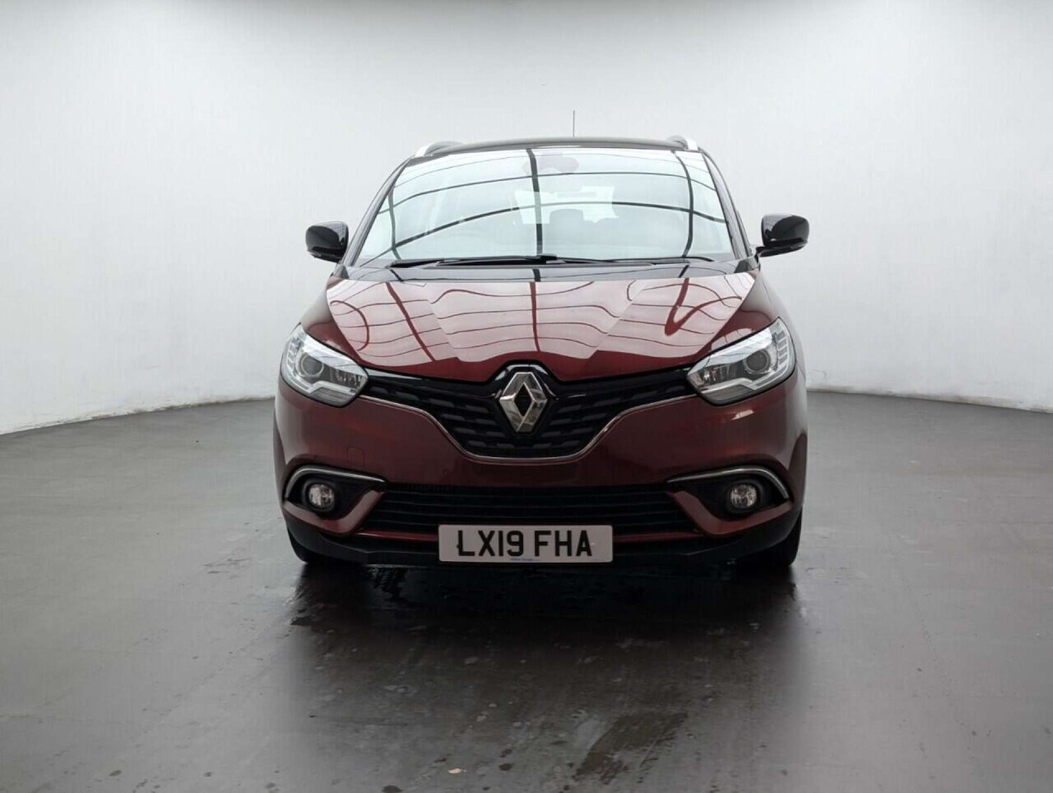 Used Renault Grand Scenic 2019 for sale - 77714654: Photo 3