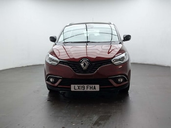 Used Renault Grand Scenic 2019 for sale - 77714654: Photo