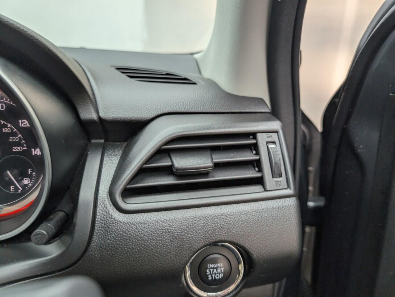 Used Suzuki Swift 2022 for sale - 76620419: Photo 21