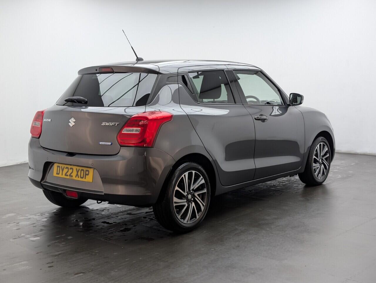 Used Suzuki Swift 2022 for sale - 76620419: Photo 8