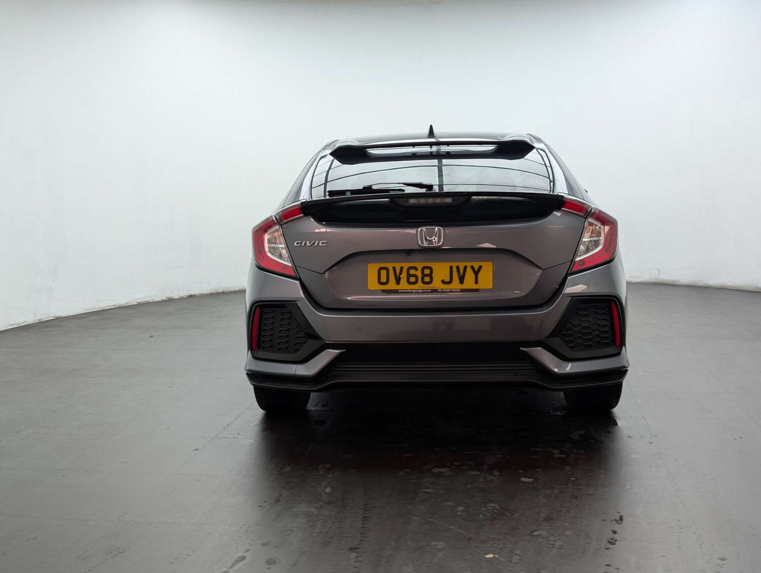 Used Honda Civic 2018 for sale - 77998557: Photo 9