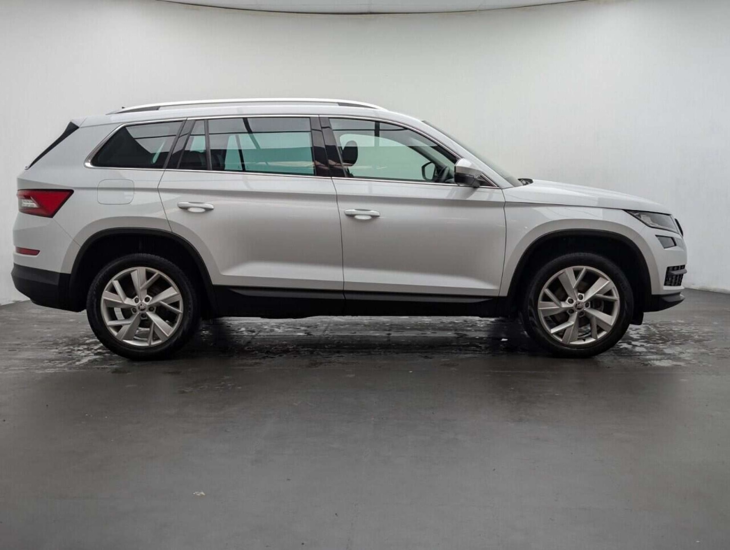 Used Skoda Kodiaq 2020 for sale - 77713286: Photo 9