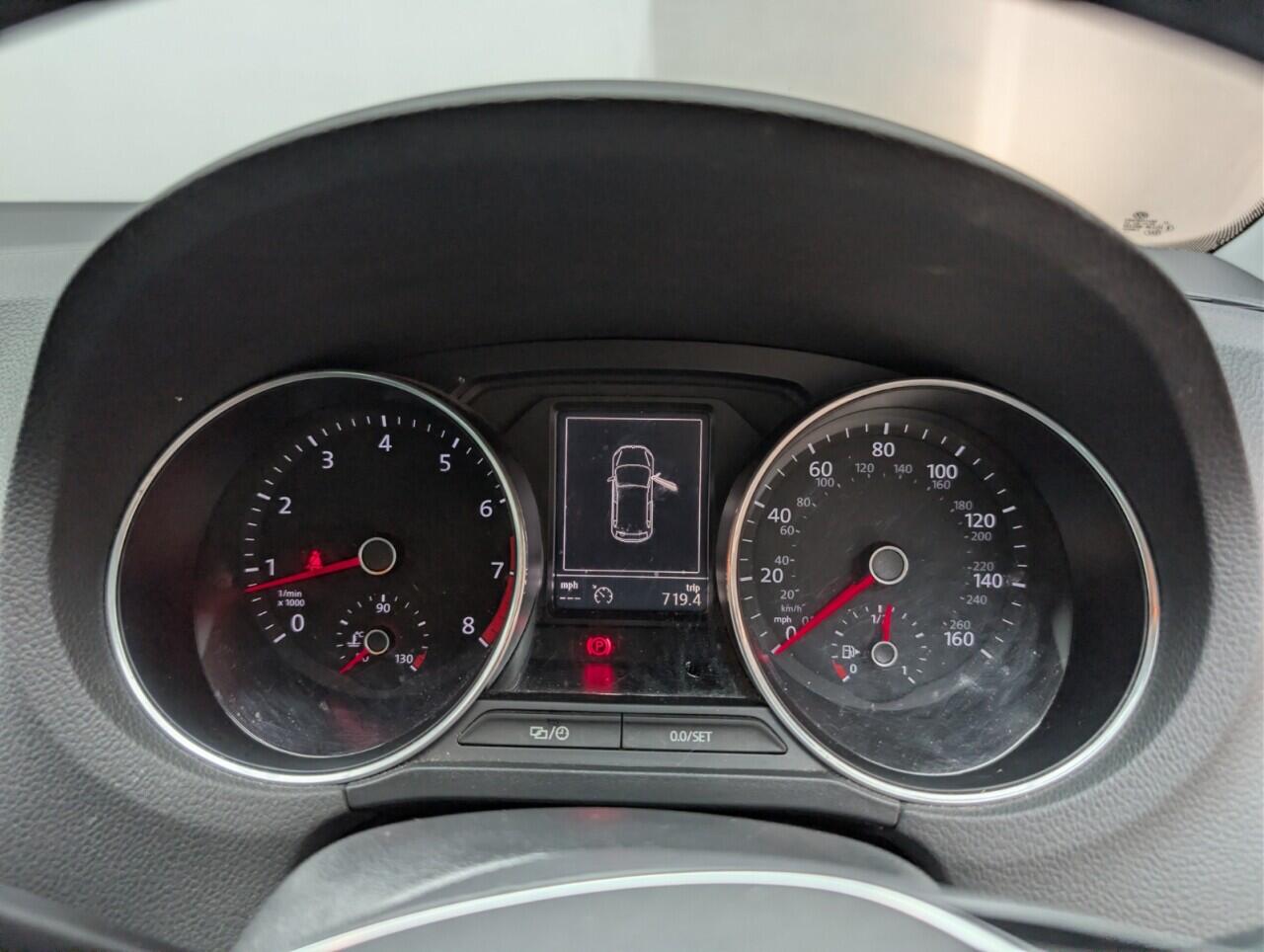 Used Volkswagen Polo 2016 for sale - 76607598: Photo 17