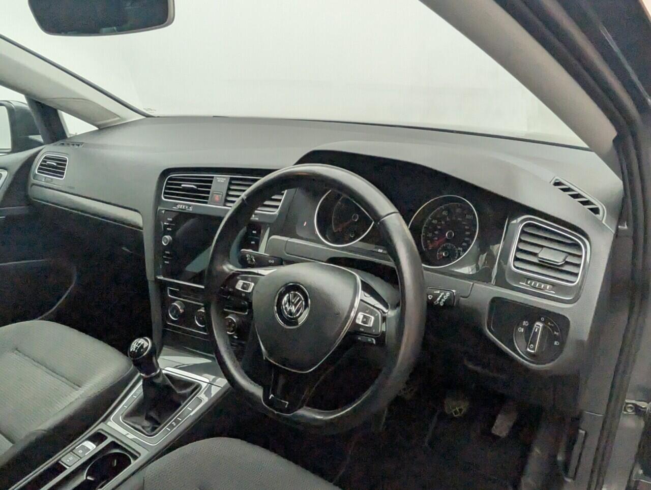 Used Volkswagen Golf 2019 for sale - 76425275: Photo 12