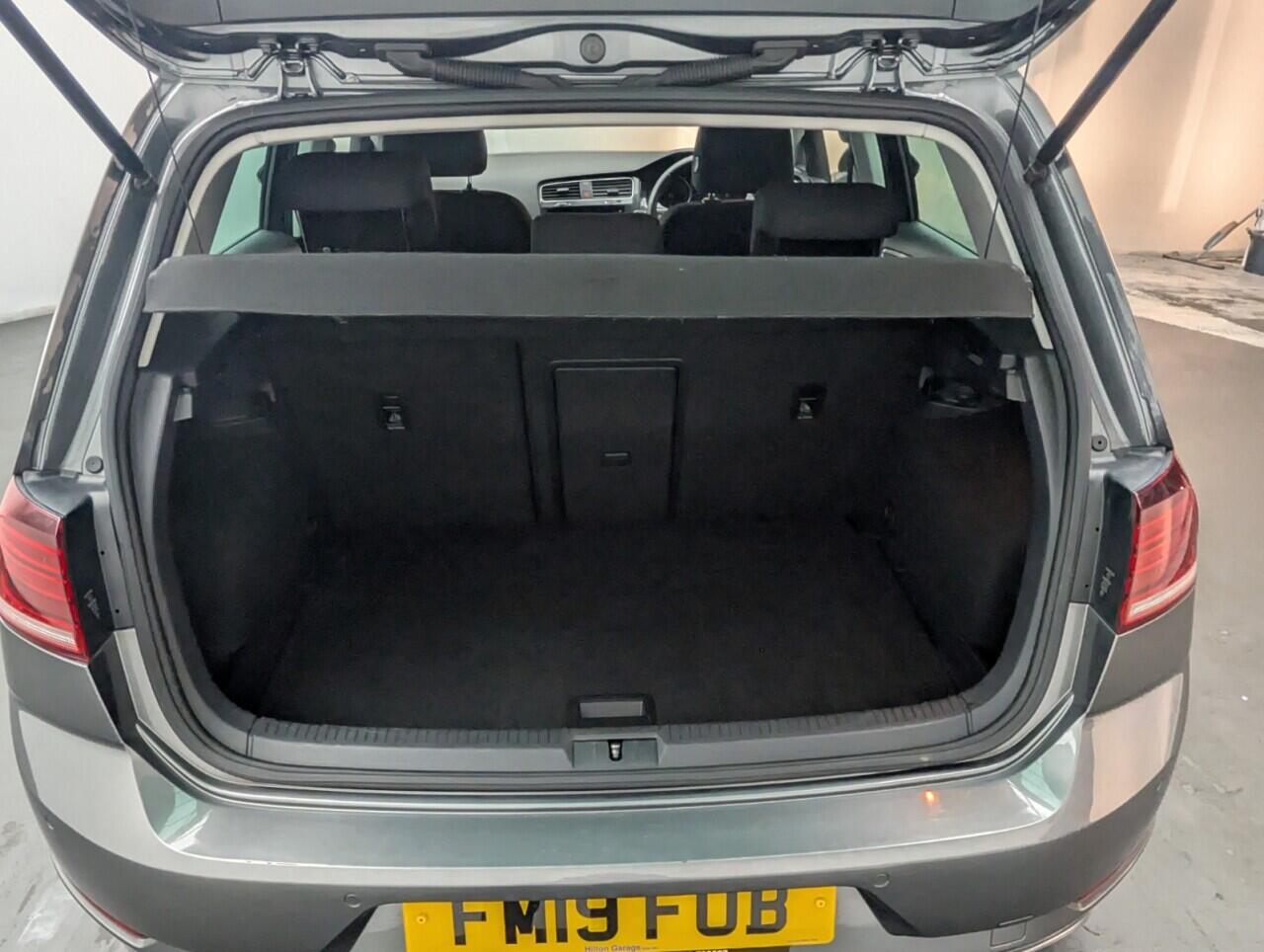 Used Volkswagen Golf 2019 for sale - 76425275: Photo 23