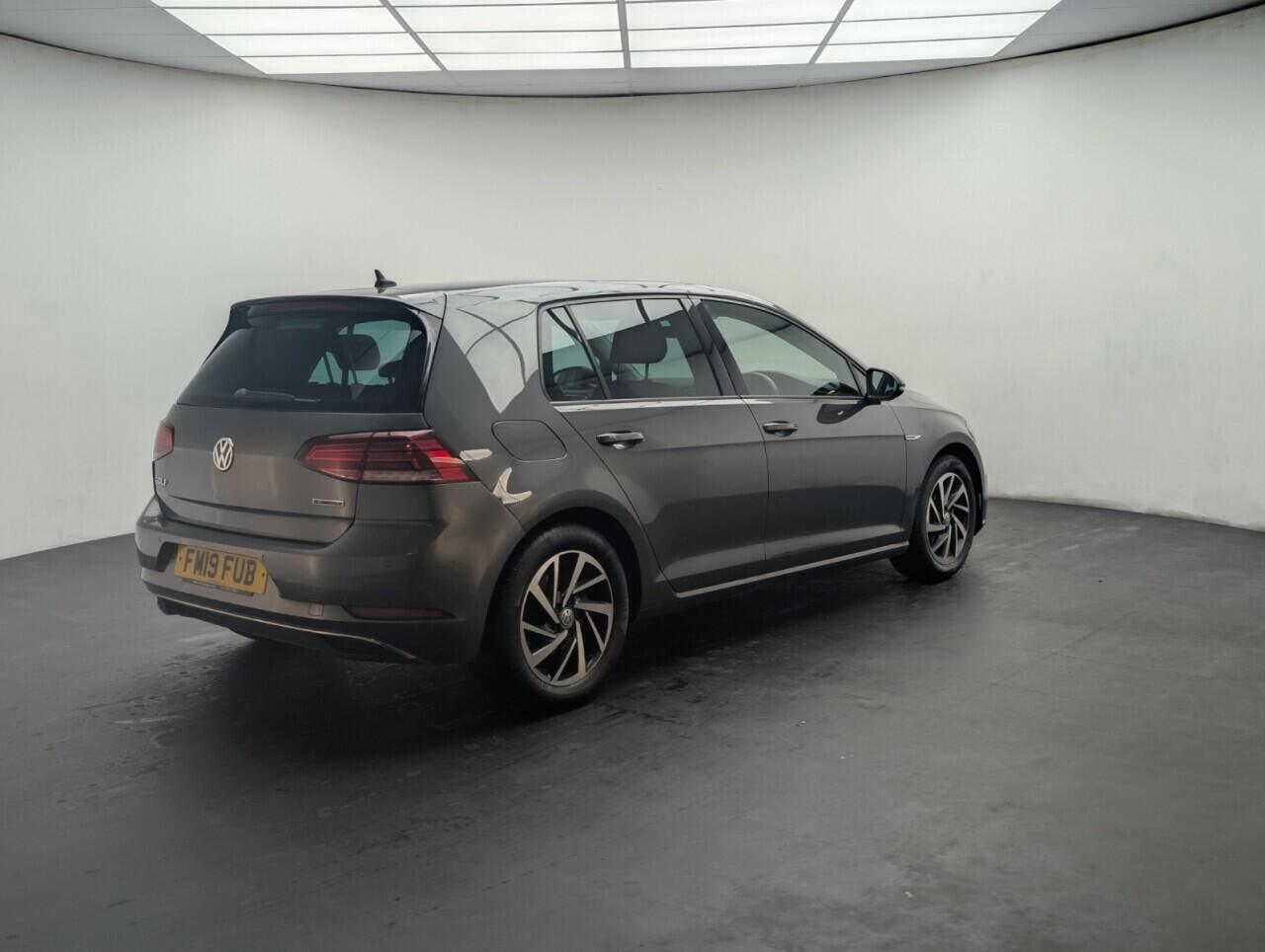 Used Volkswagen Golf 2019 for sale - 76425275: Photo 8