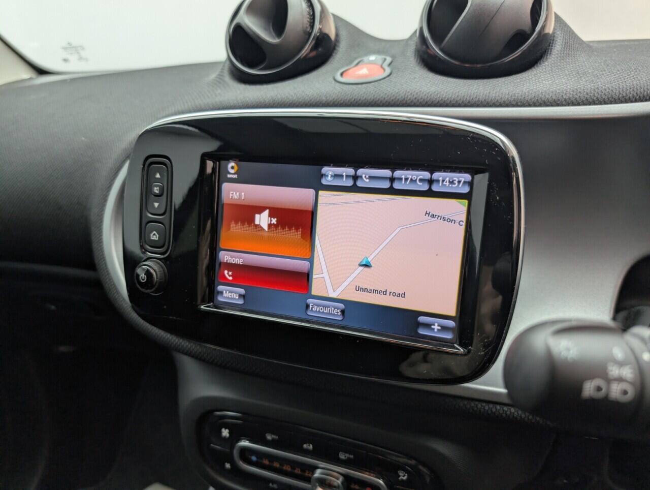 Used smart fortwo 2019 for sale - 77108924: Photo 14