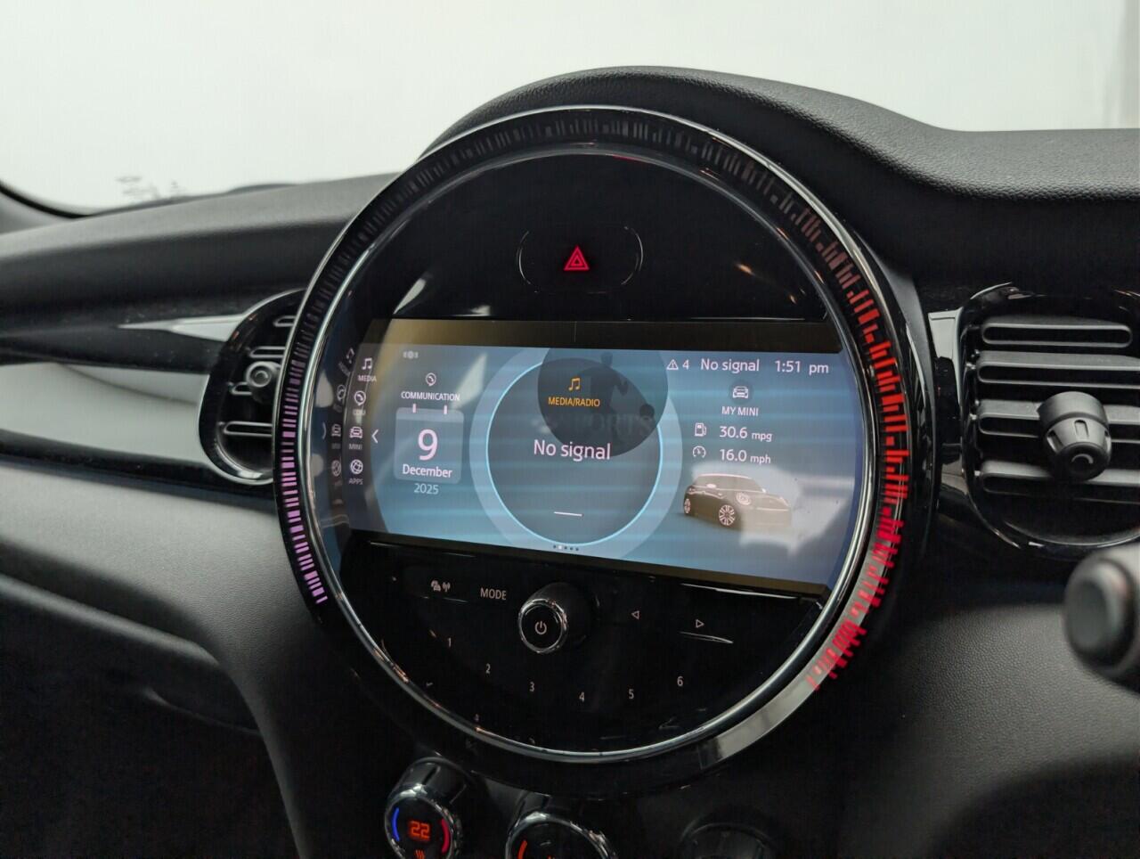 Used MINI Hatch 2022 for sale - 76633447: Photo 14