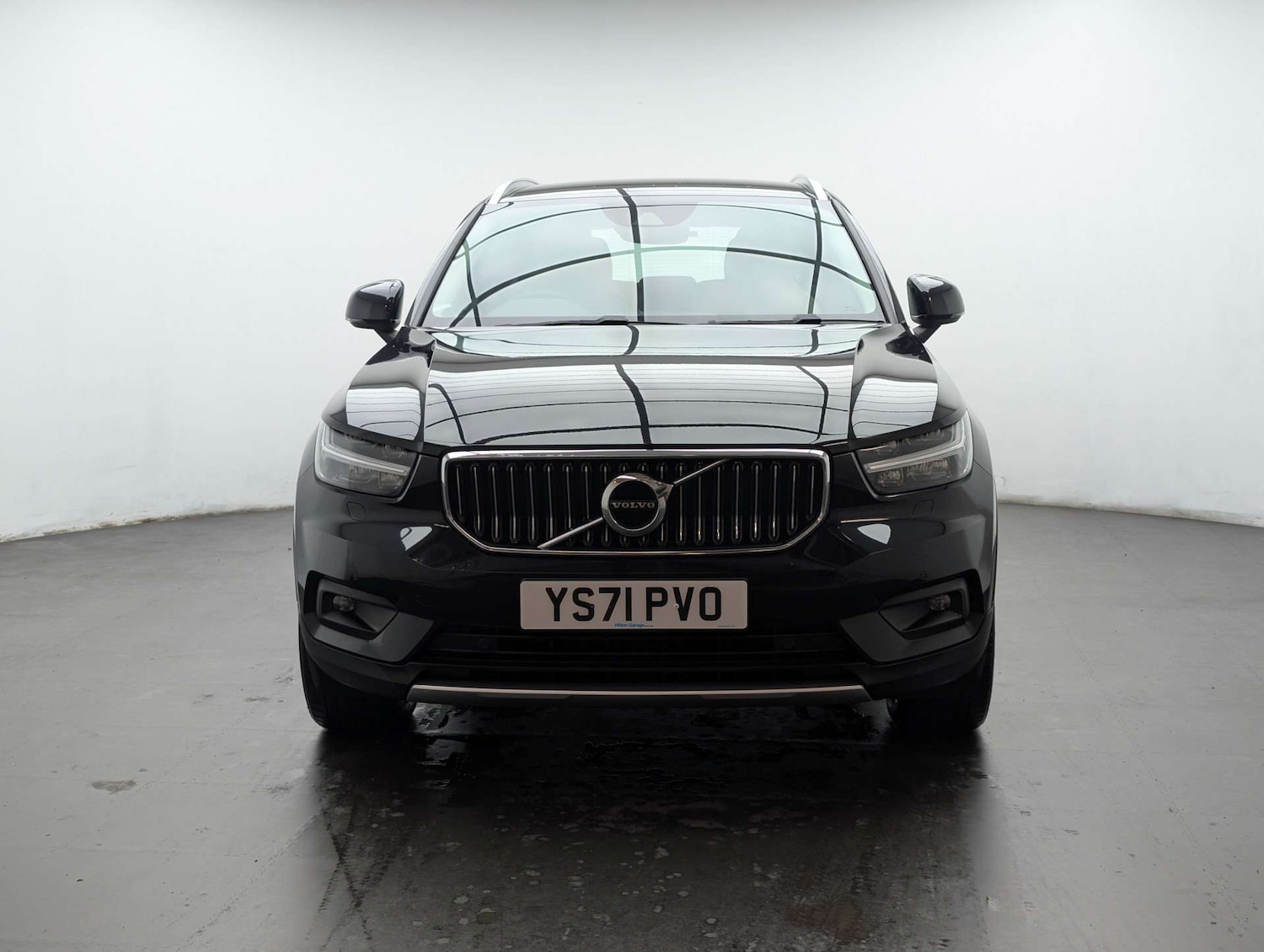 Used Volvo XC40 2021 for sale - 78014297: Photo 2