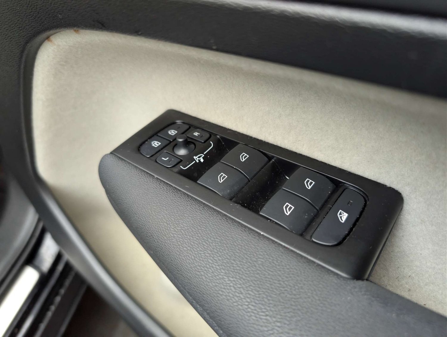 Used Volvo XC40 2021 for sale - 78014297: Photo 22