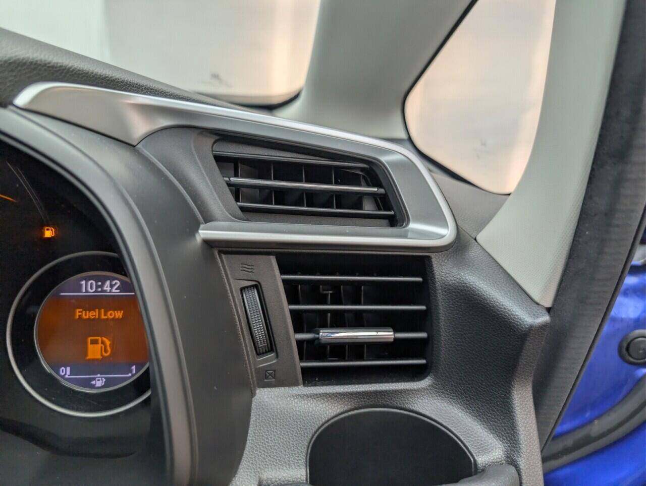 Used Honda Jazz 2016 for sale - 76472419: Photo 21