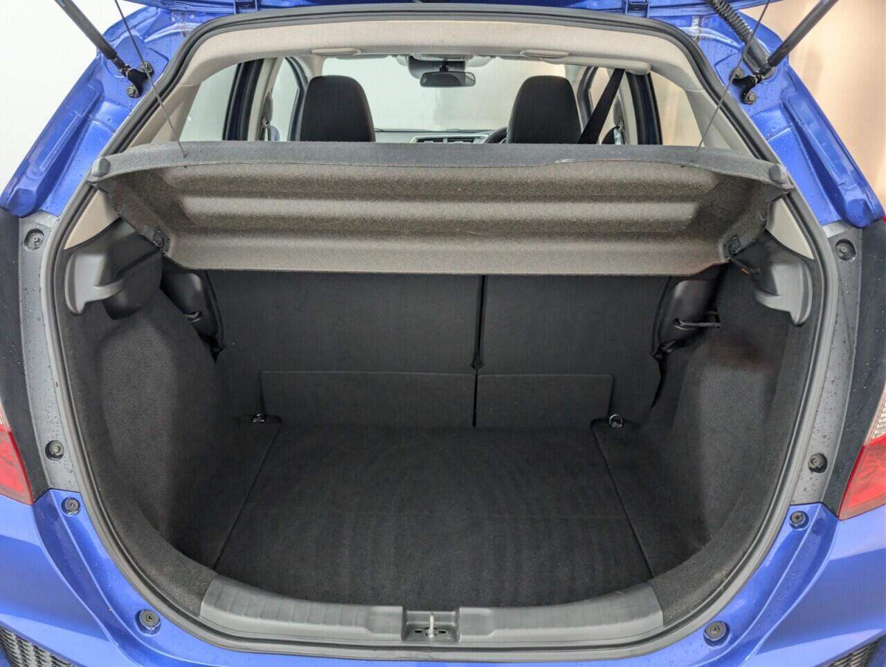 Used Honda Jazz 2016 for sale - 76472419: Photo 26