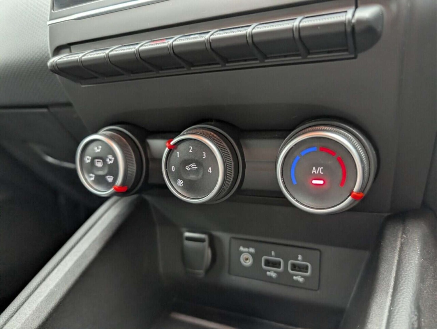 Used Renault Clio 2020 for sale - 77714303: Photo 16