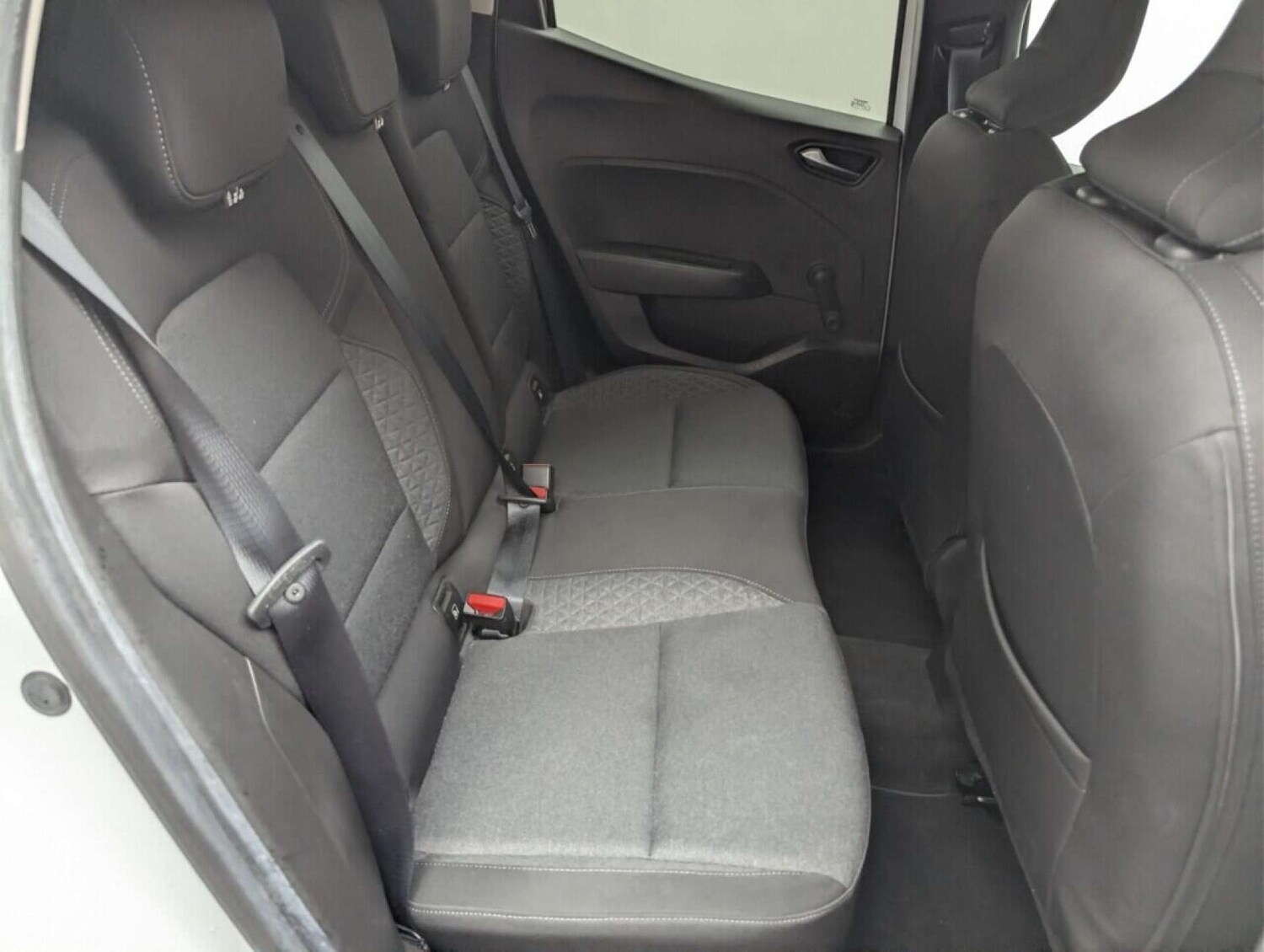 Used Renault Clio 2020 for sale - 77714303: Photo 25