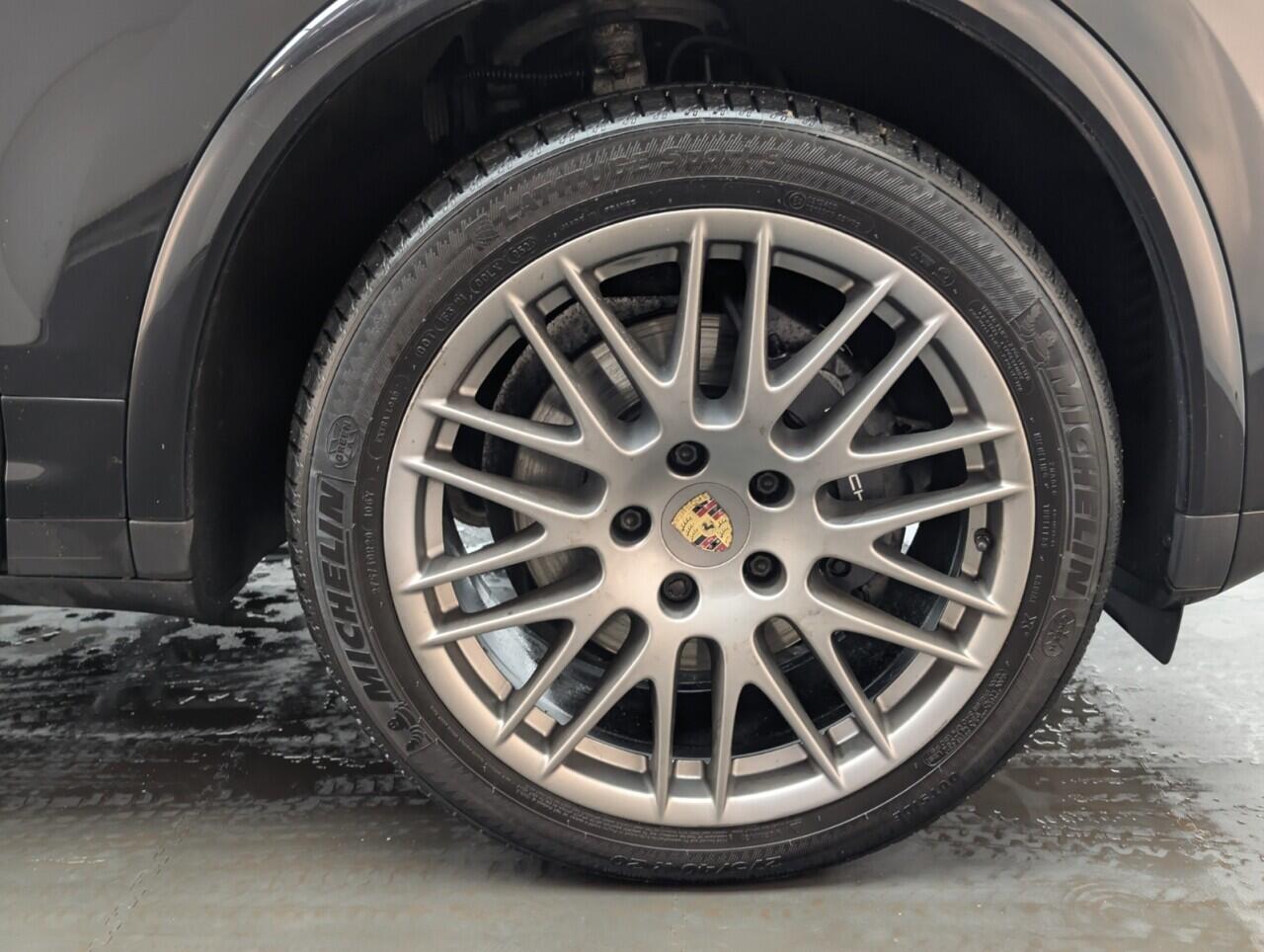 Used Porsche Cayenne 2016 for sale - 77574716: Photo 10