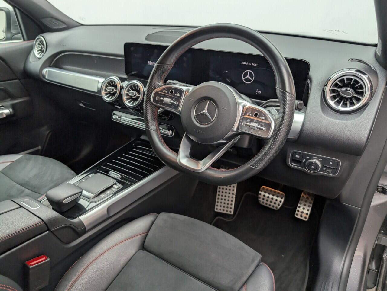 Used Mercedes-Benz GLB 2022 for sale - 76425831: Photo 11