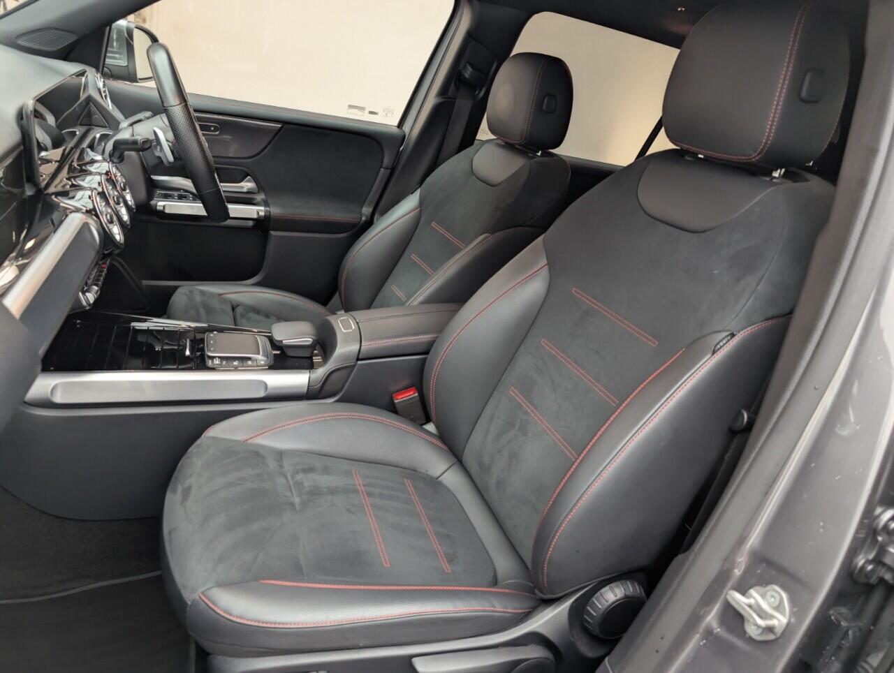 Used Mercedes-Benz GLB 2022 for sale - 76425831: Photo 29