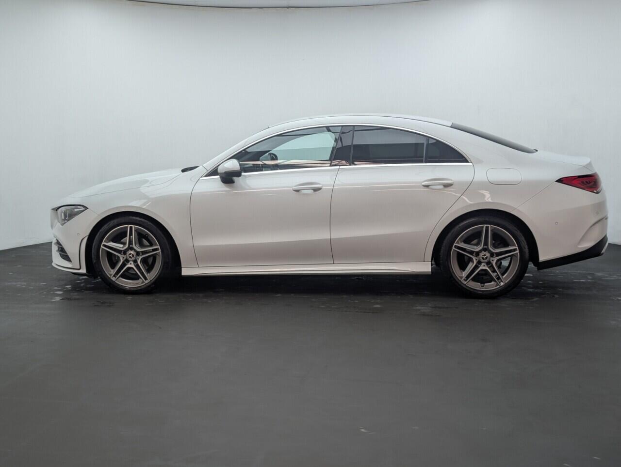 Used Mercedes-Benz CLA 2022 for sale - 76425339: Photo 5