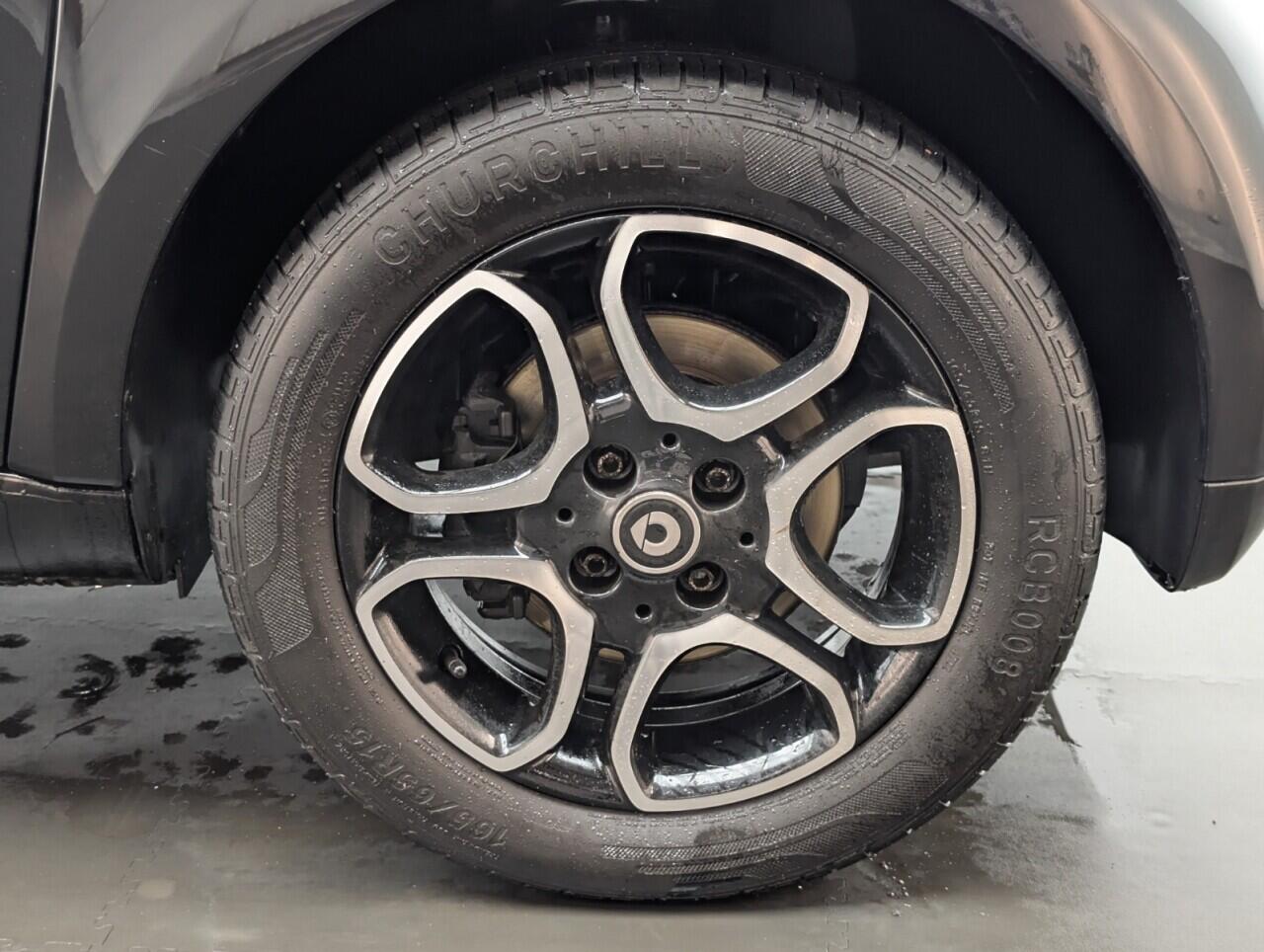 Used smart fortwo 2015 for sale - 76422799: Photo 10