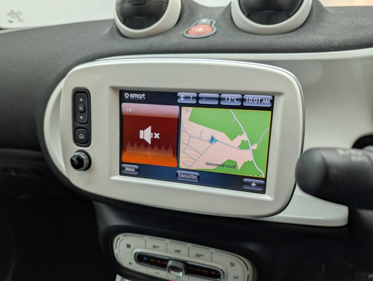 Used smart fortwo 2015 for sale - 76422799: Photo 14