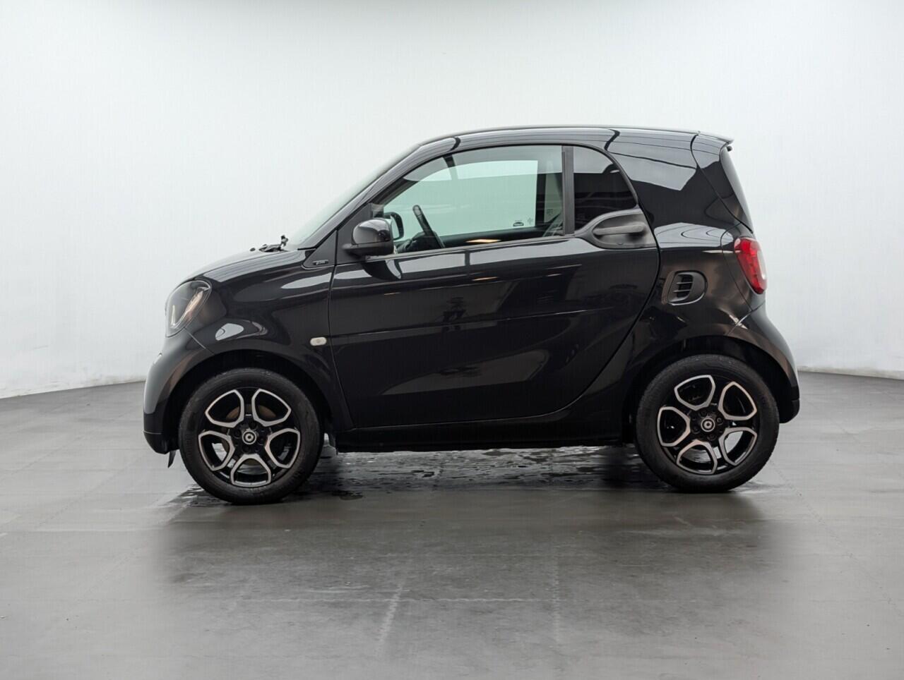 Used smart fortwo 2015 for sale - 76422799: Photo 5