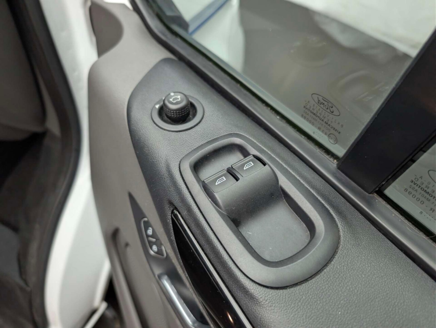 Used Ford Transit Custom 2018 for sale - 77766900: Photo 6