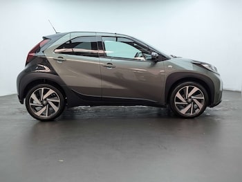 Used Toyota Aygo X 2022 for sale - 78895929: Photo