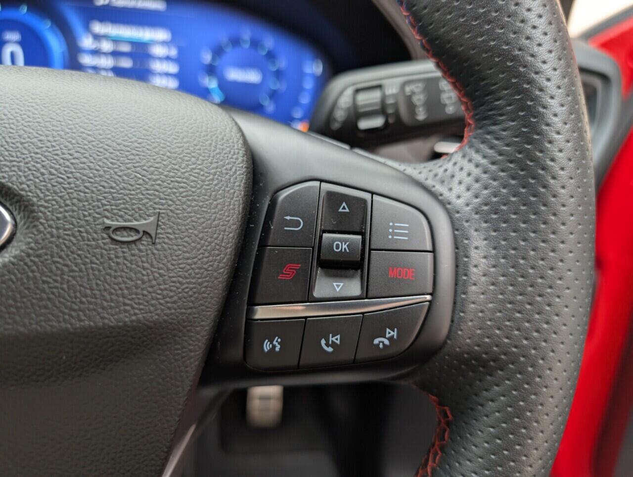 Used Ford Focus 2023 for sale - 76424702: Photo 23