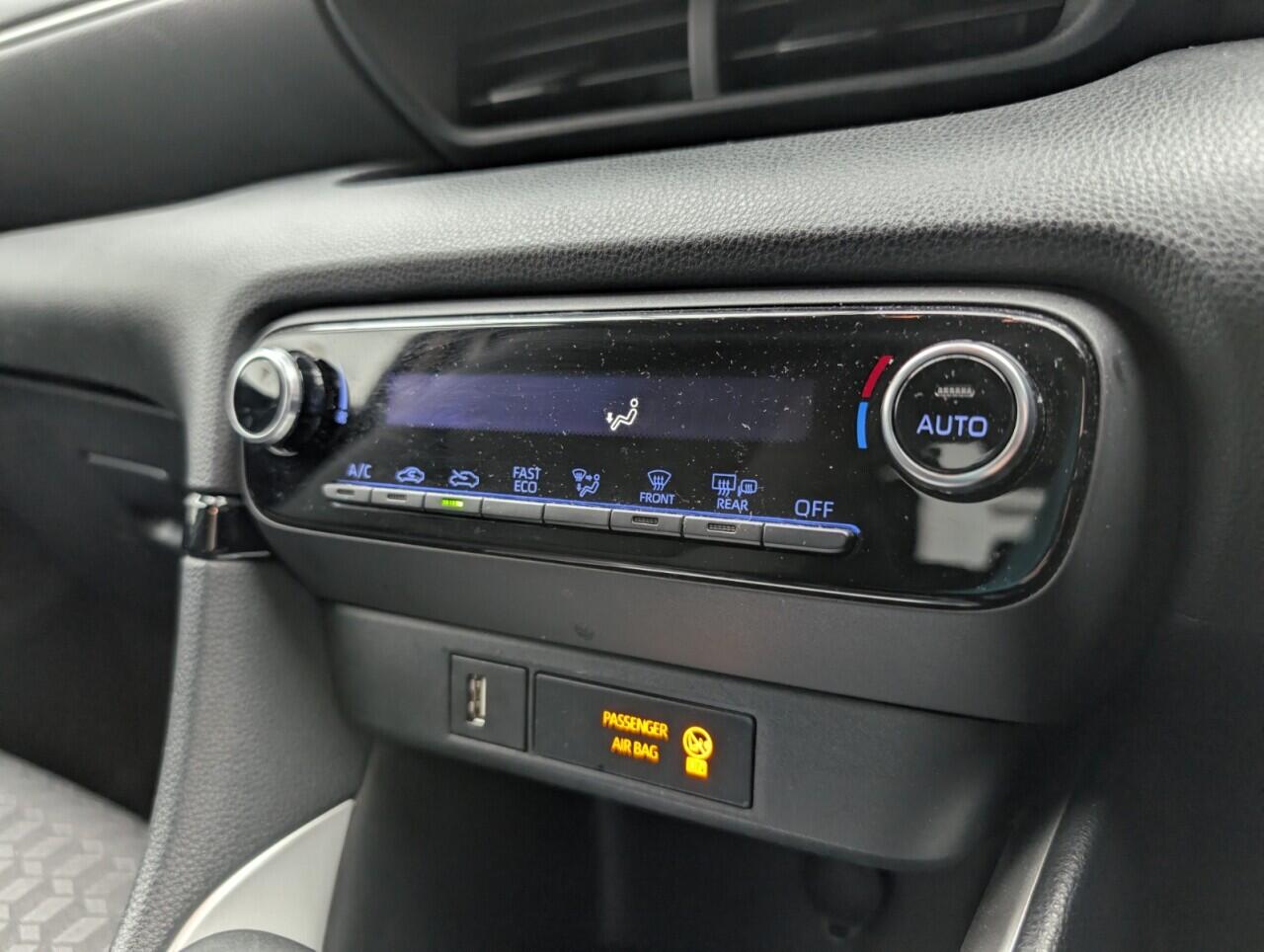 Used Toyota Yaris 2023 for sale - 76424543: Photo 15