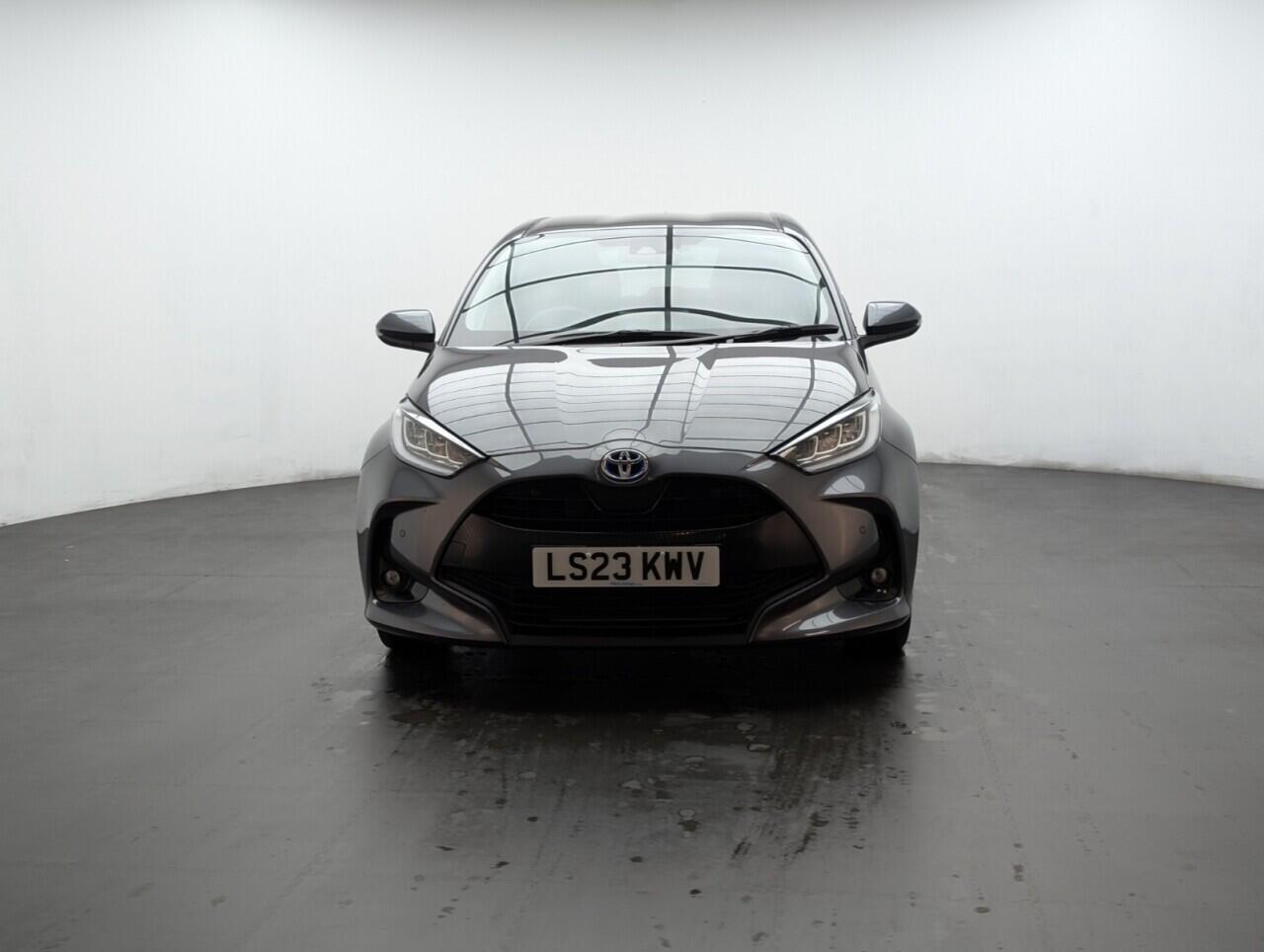Used Toyota Yaris 2023 for sale - 76424543: Photo 3