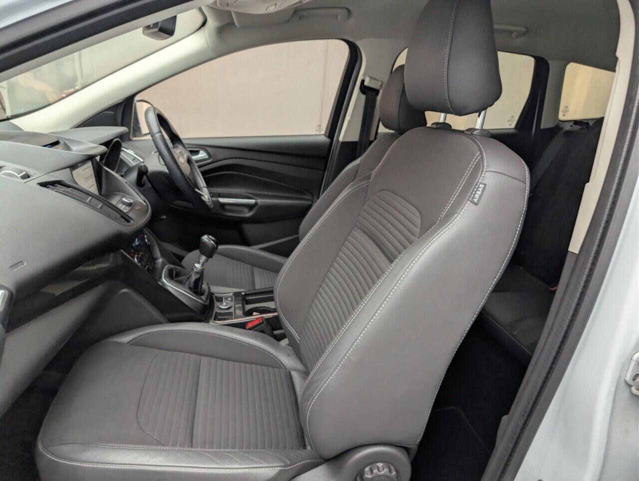 Used Ford Kuga 2018 for sale - 76619986: Photo 28