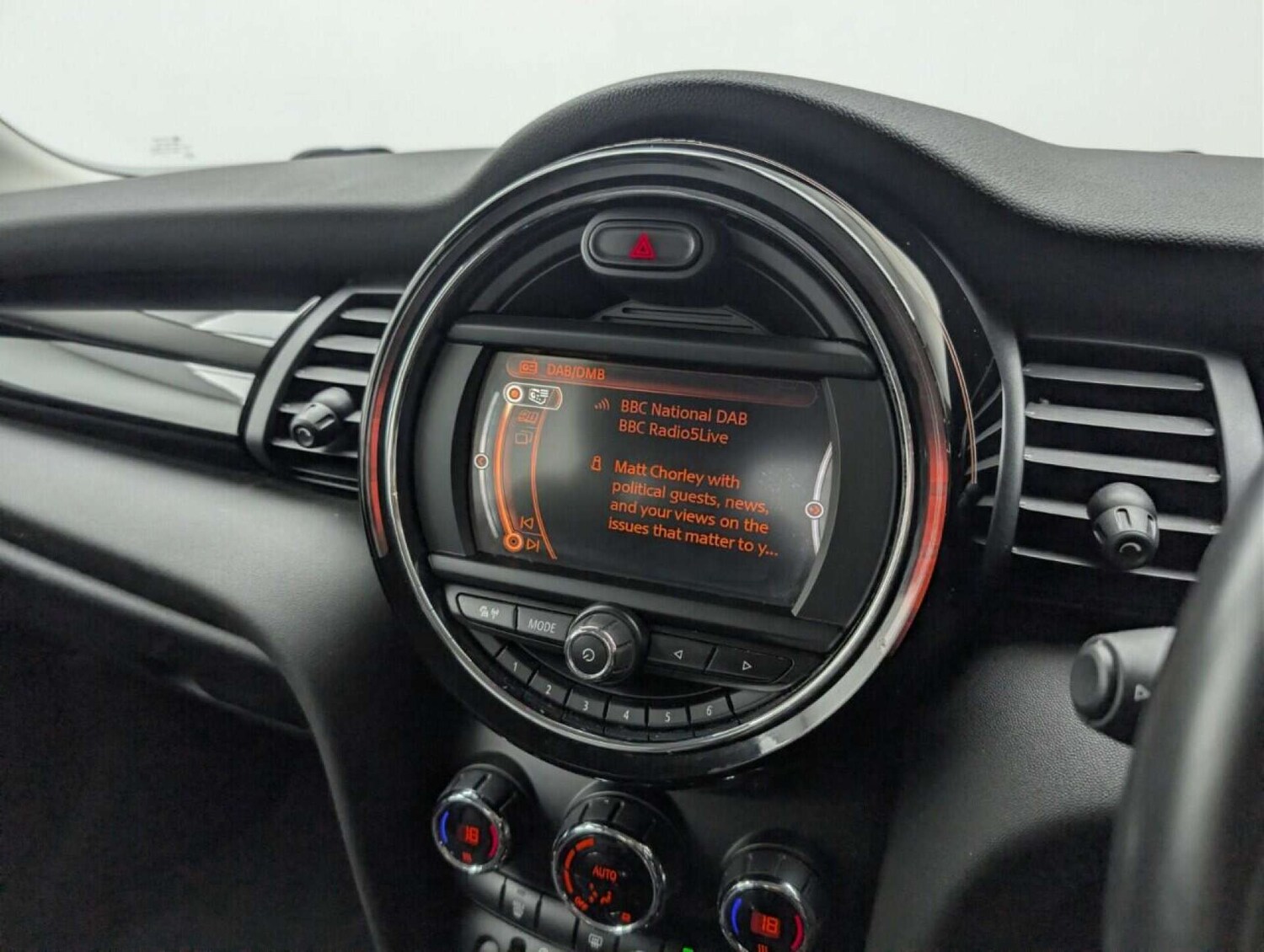 Used MINI Hatch 2018 for sale - 77713377: Photo 12