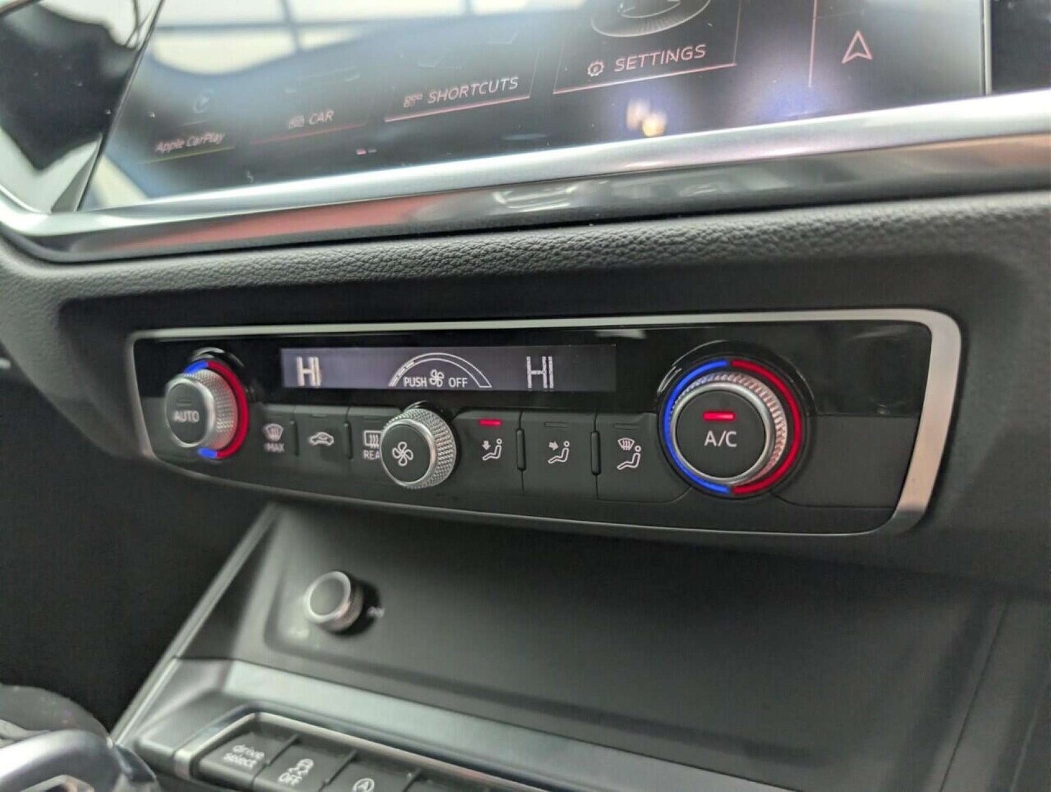 Used Audi Q3 2019 for sale - 77713881: Photo 14