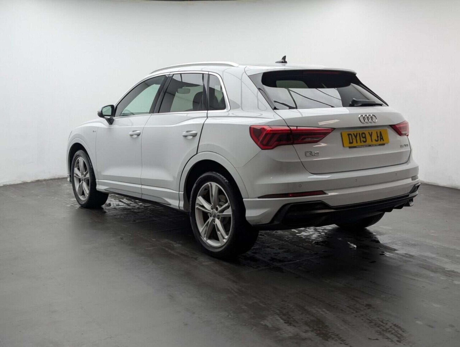 Used Audi Q3 2019 for sale - 77713881: Photo 6